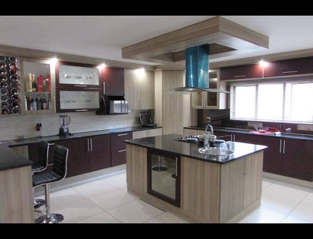 3 BEDROOM HOUSE FOR SALE IN WHITE RIVER EXT 49